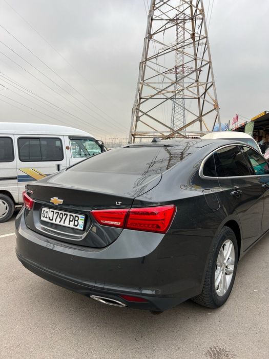 Malibu 2.2018 yili.18 500$