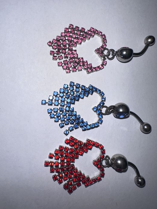 Пиърсинги пъп/ устна / уши / вежда