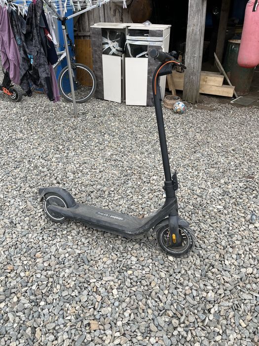 Trotineta electrica ninebot e2 pro