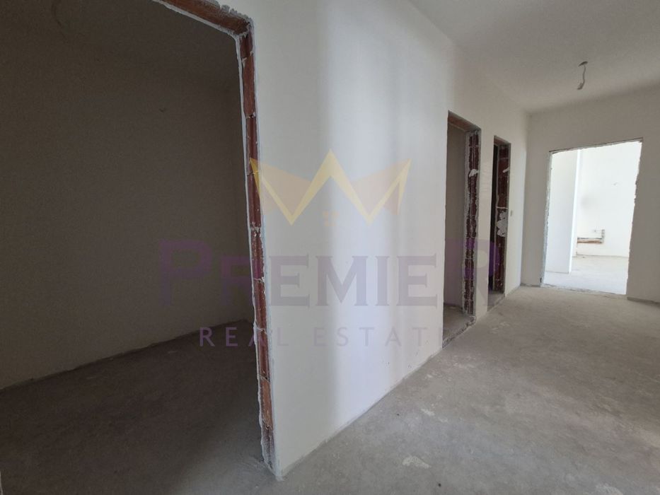 Продава се Тристаен апартамент в Бургас, Меден рудник - зона Д - 129 кв.м за 560 €/кв.м - Снимка #6