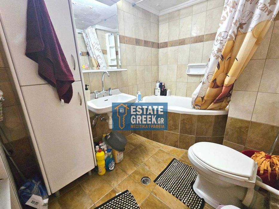 Продава се Тристаен апартамент в Пловдив, Филипово - 62 кв.м за 963 €/кв.м - Снимка #16