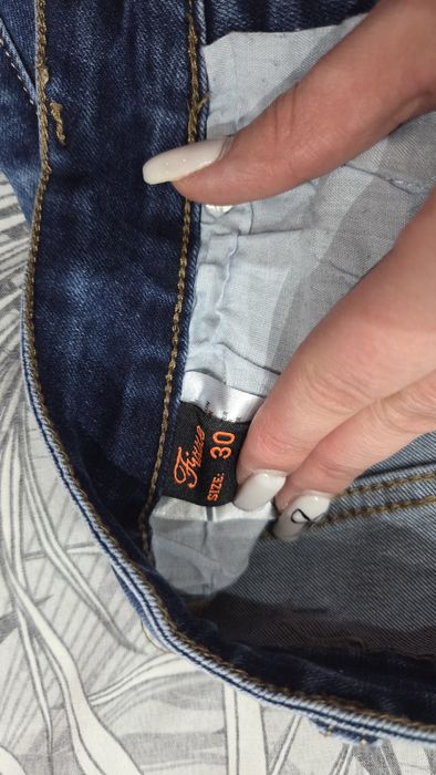 Мъжки дънки различни размери