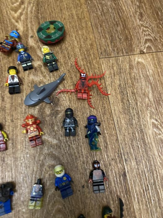 Lego минифигурки/человечки