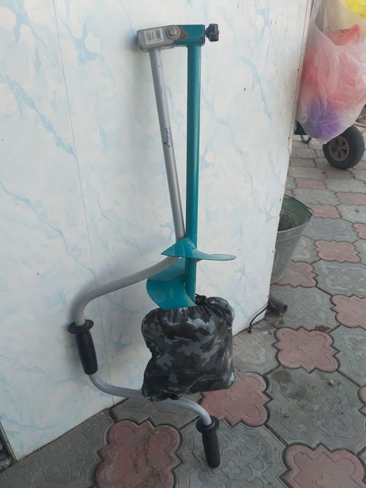 Продам     ледобур