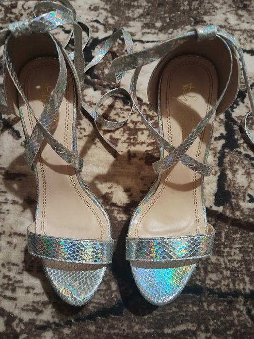 Токчета с камъчета