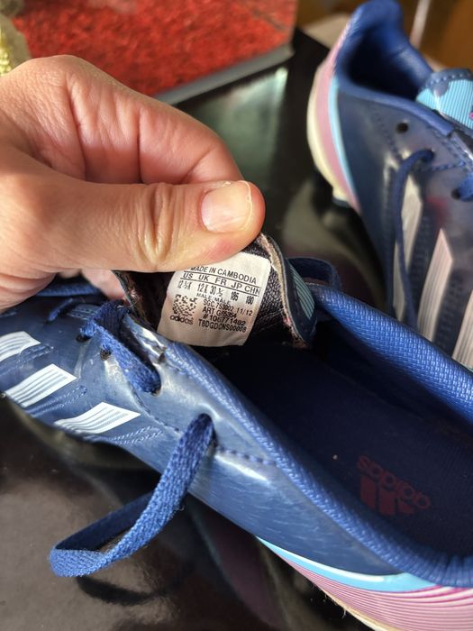 Ghete fotbal originale Adidas 30,5