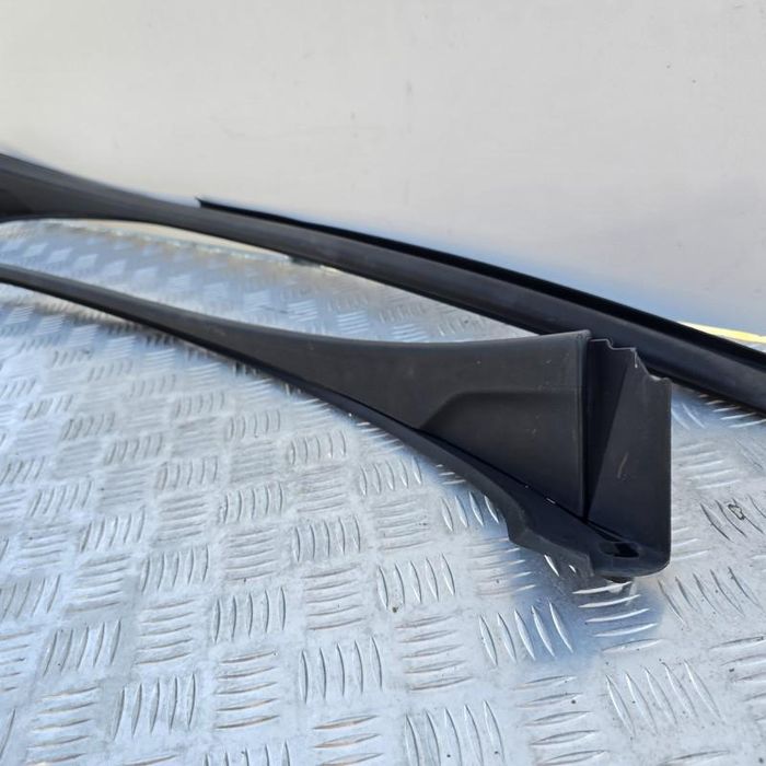 Set cheder exterior stanga dreapta parbriz Opel Vivaro B