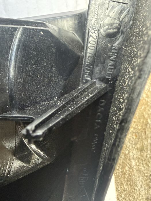Vand stop stanga spate Dacia Logan Facelift 2008/2012