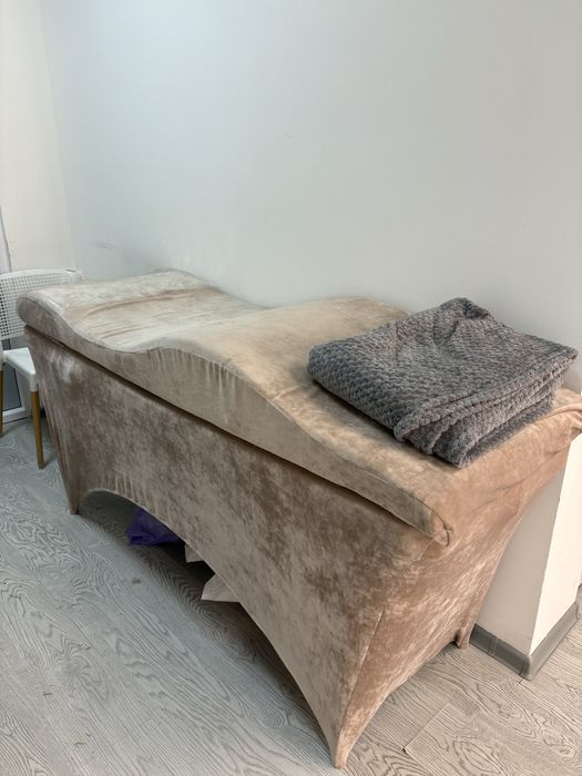 Продам матрас, кушетку, лампу для наращивание ресниц