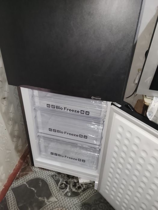 Халаделник сотилади 2 ой ишлатилган холати янги болам Касал шунга зару