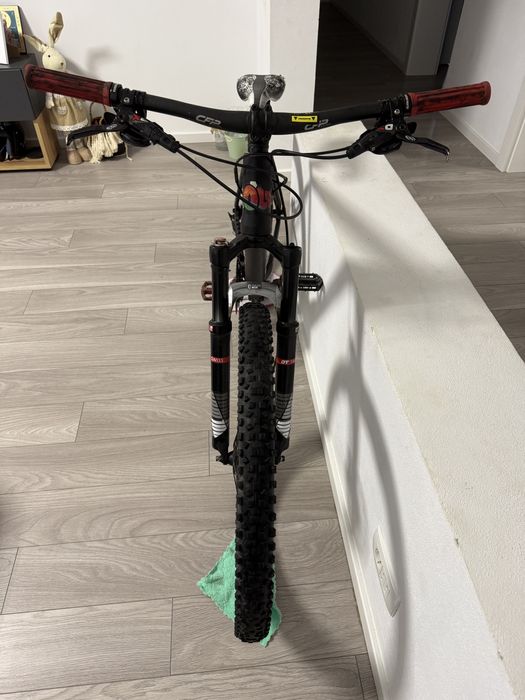 Vand Bicicleta Canyon grand F8