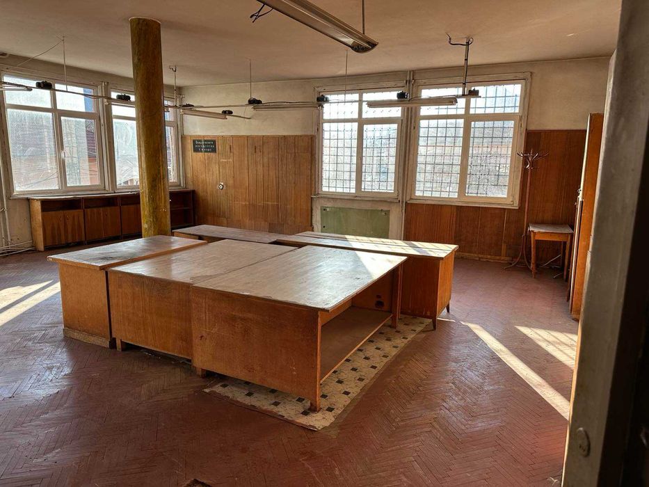 Дава се под наем Зала за събития в Етрополе -  кв.м за 62.73 € - Снимка #3