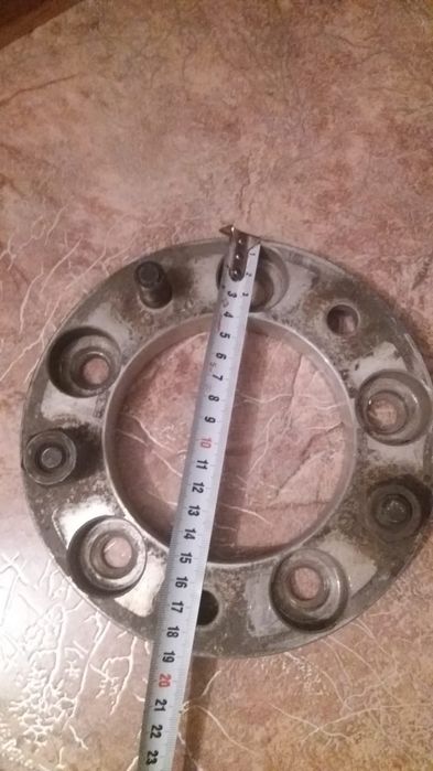 Автомобильные проставки.