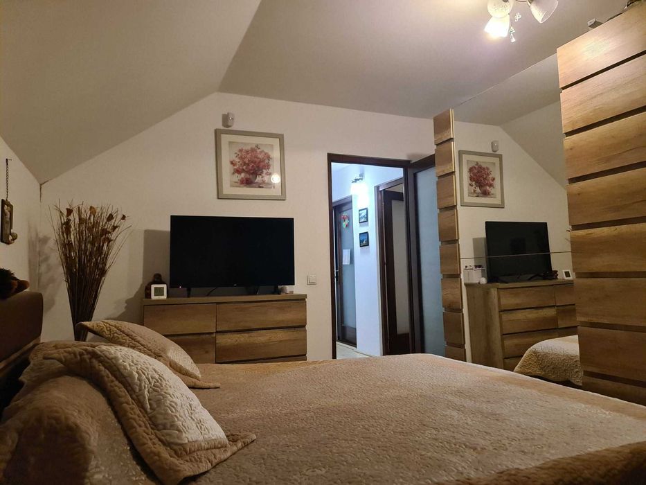 Casa 150 mp, Corunca cu garaj dublu