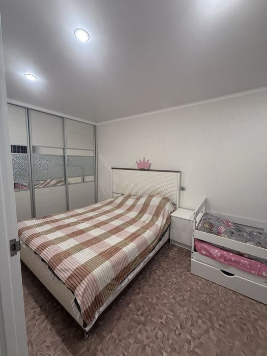 Продается 2-х комнатная квартира