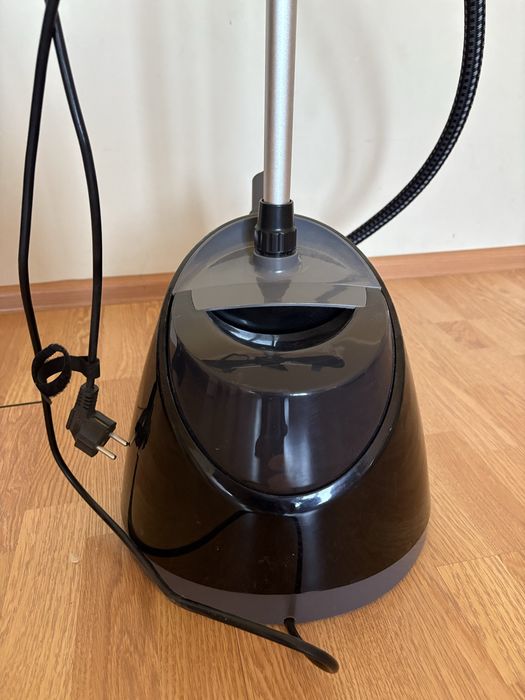 Продам отпариватель Tefal