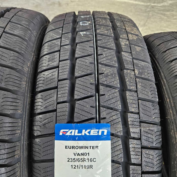 4 Нови зимни бусови гуми 235/65R16C Falken EuroWinter VAN01 121/119R