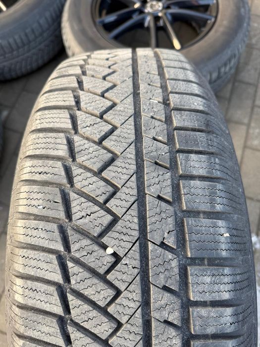 Anvelope 235 65 17 Continental iarna 2021
