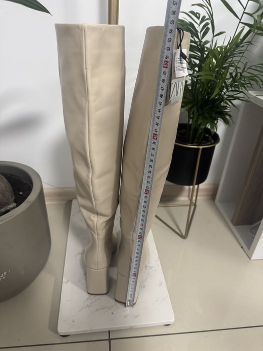 Cizme crem deschis din piele naturală bot pătrat și toc gros Zara 37