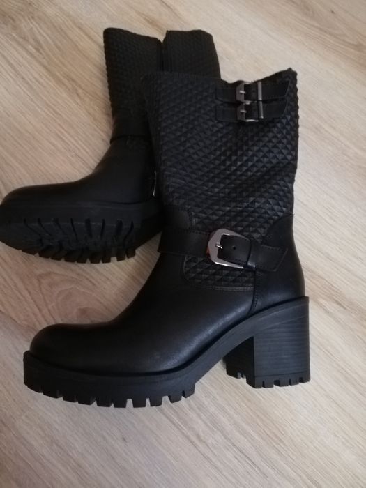 Дамски ботуши от естествена кожа