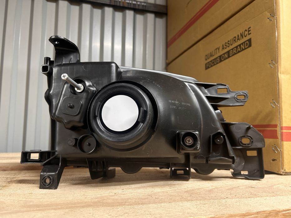 Subaru Forester Фара