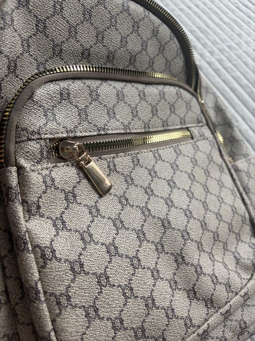 Чисто нова раница