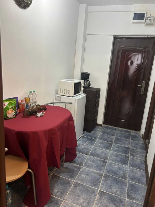 Inchiriez Garsoniera