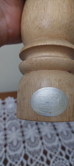 Продам мельницу для специй