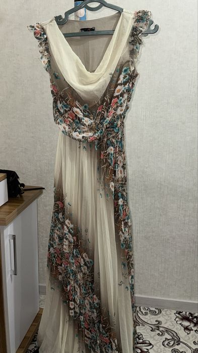 O’zimi tadbirlarga birmarta kiyilgan koynelarim toptoza yengi