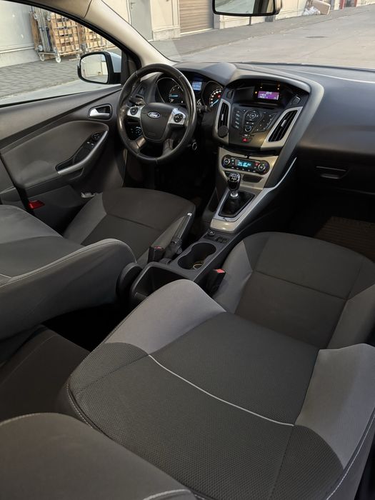 Ford focus 2012 1.6