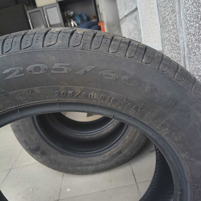 2x Cauciucuri PIRELLI 205/60R16 - anvelope de vara
