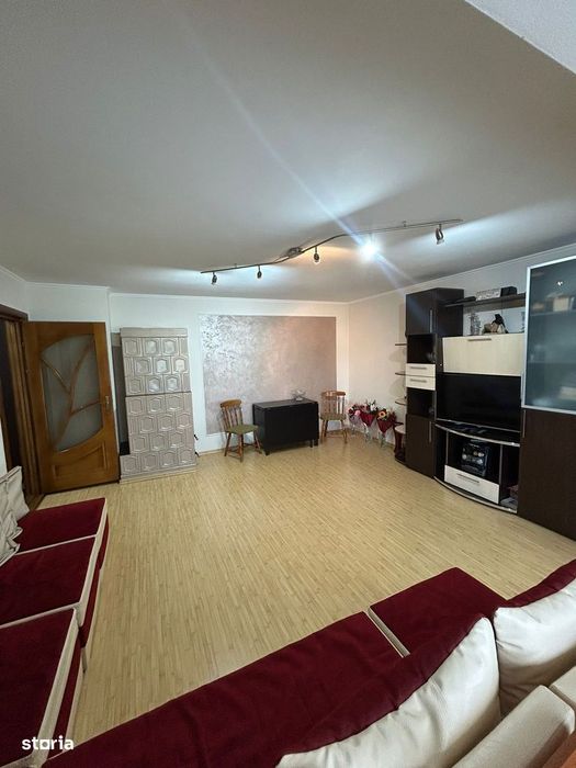 Apartament 3 camere Sud Lidl - etaj1/3- 80 mp — fotografia 3