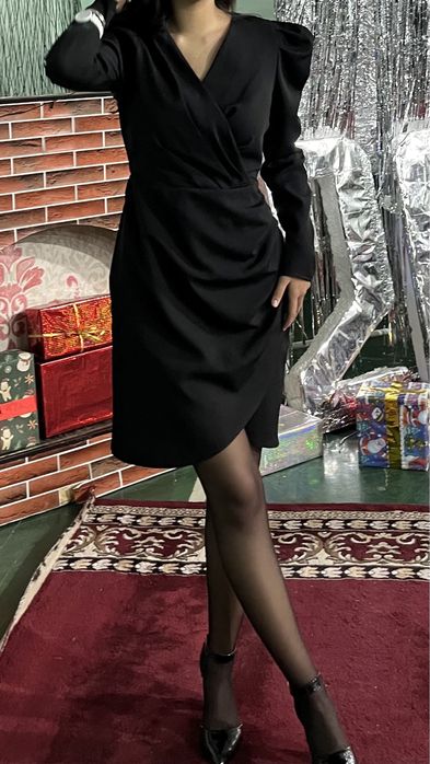 вечерние платья черный