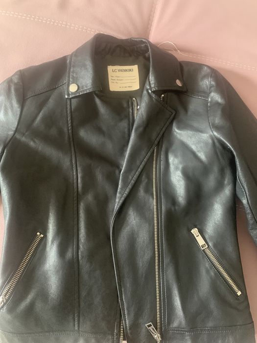 Кожанная куртка для девочек