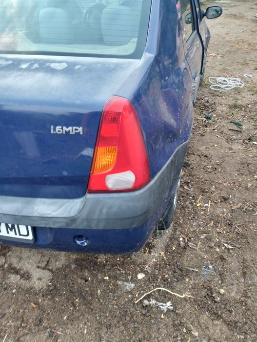 Dacia logan 1 avariată