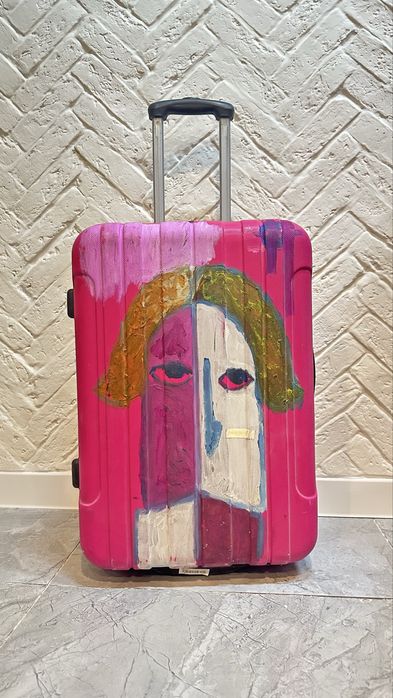 Чемоданы бу средние и большой