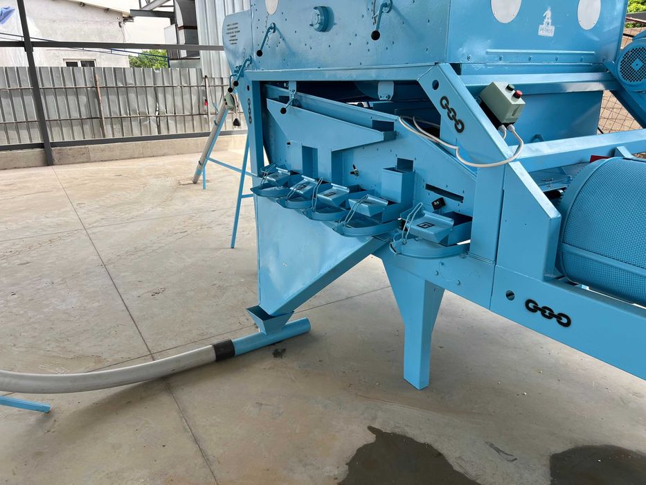 Линия за почистване и обеззаразяване на семена