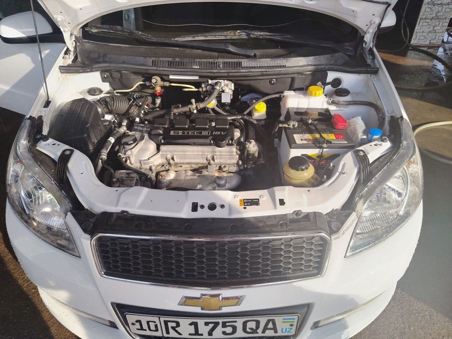 Нехся 3 сотилади