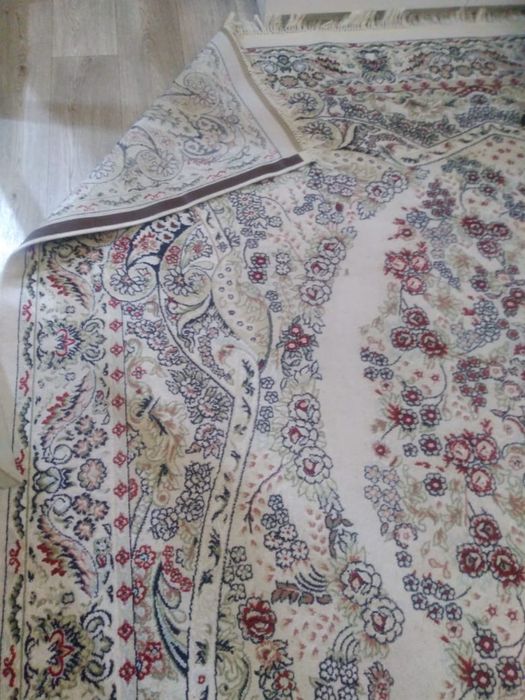 Продам ковер 5*3 м