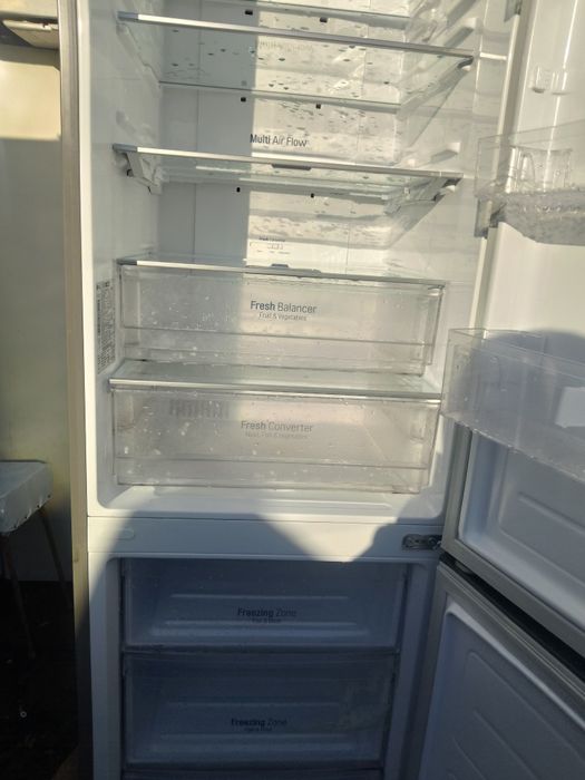 Продам холодильник