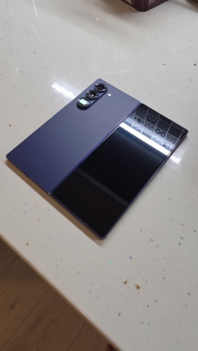 Samsung Z Fold 6 - 256 GB - Albastru