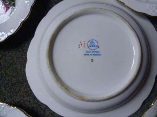 serviciu mic pt desert. nefolosit