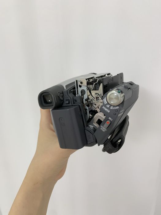 Кассетная Видеокамера SONY