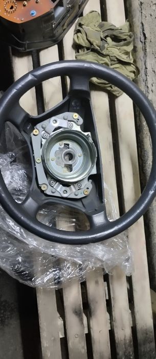 Запчасти на Мерседес