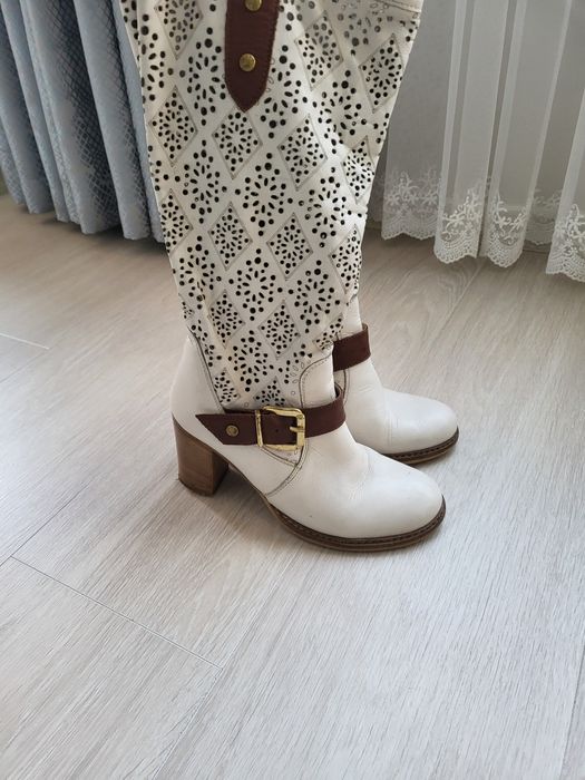 Дамски ботуши от естественна кожа