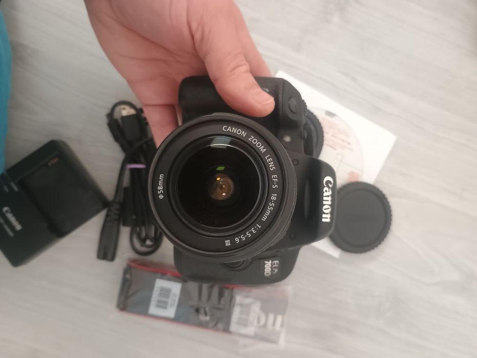 Camera foto Canon 700 D