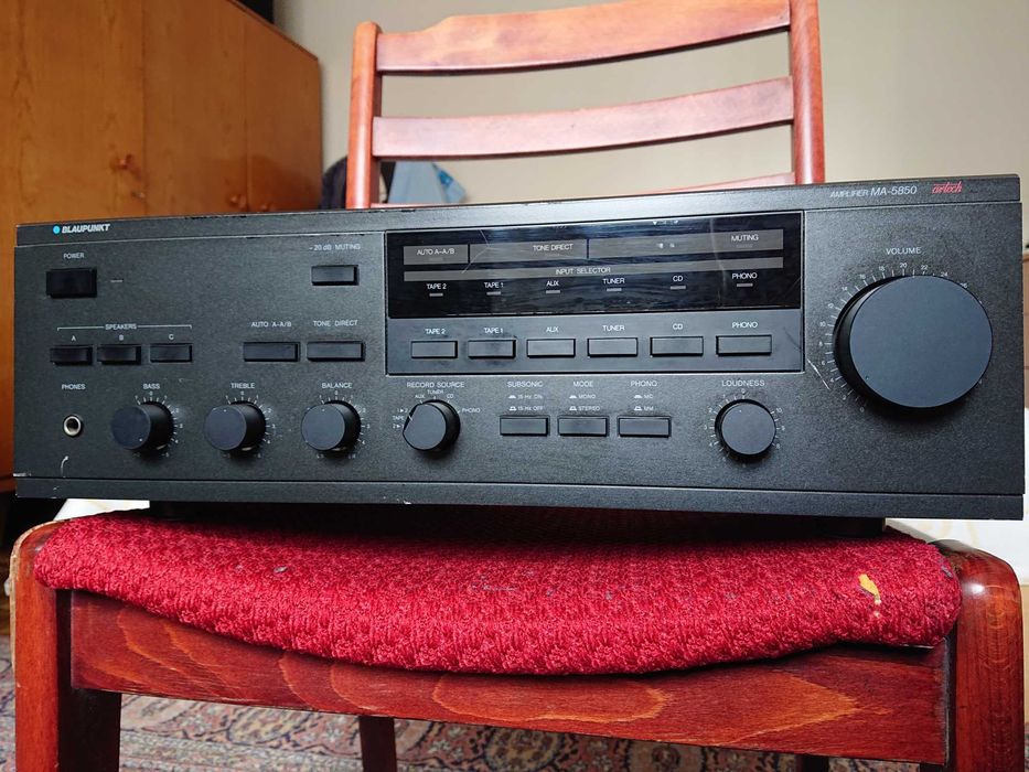 Продавам усилвател Blaupunkt MA-5850