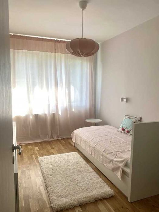 Дава се под наем Тристаен апартамент в София, Оборище - 70 кв.м за 1100 € - Снимка #2