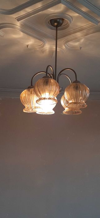 Ефектен полилей за таван