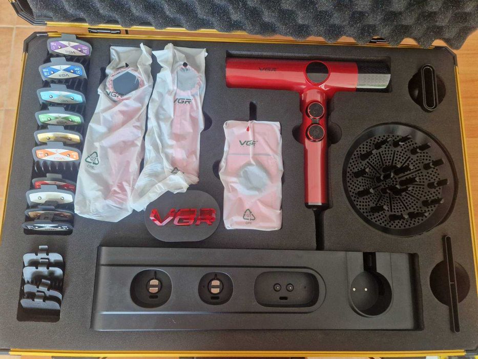 Професионален комплект машинки за подстригване VGR Stepless, 4 в 1, Тример VGR V-977, Шейвър VGR V-377, Сешоар VGR 401